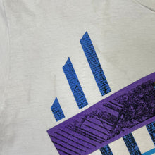 Load image into Gallery viewer, Vintage Nike Abstract Design Logo Tee
