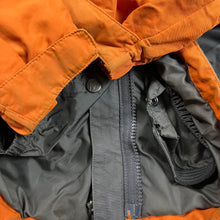 Load image into Gallery viewer, The North Face Hyvent Jacket
