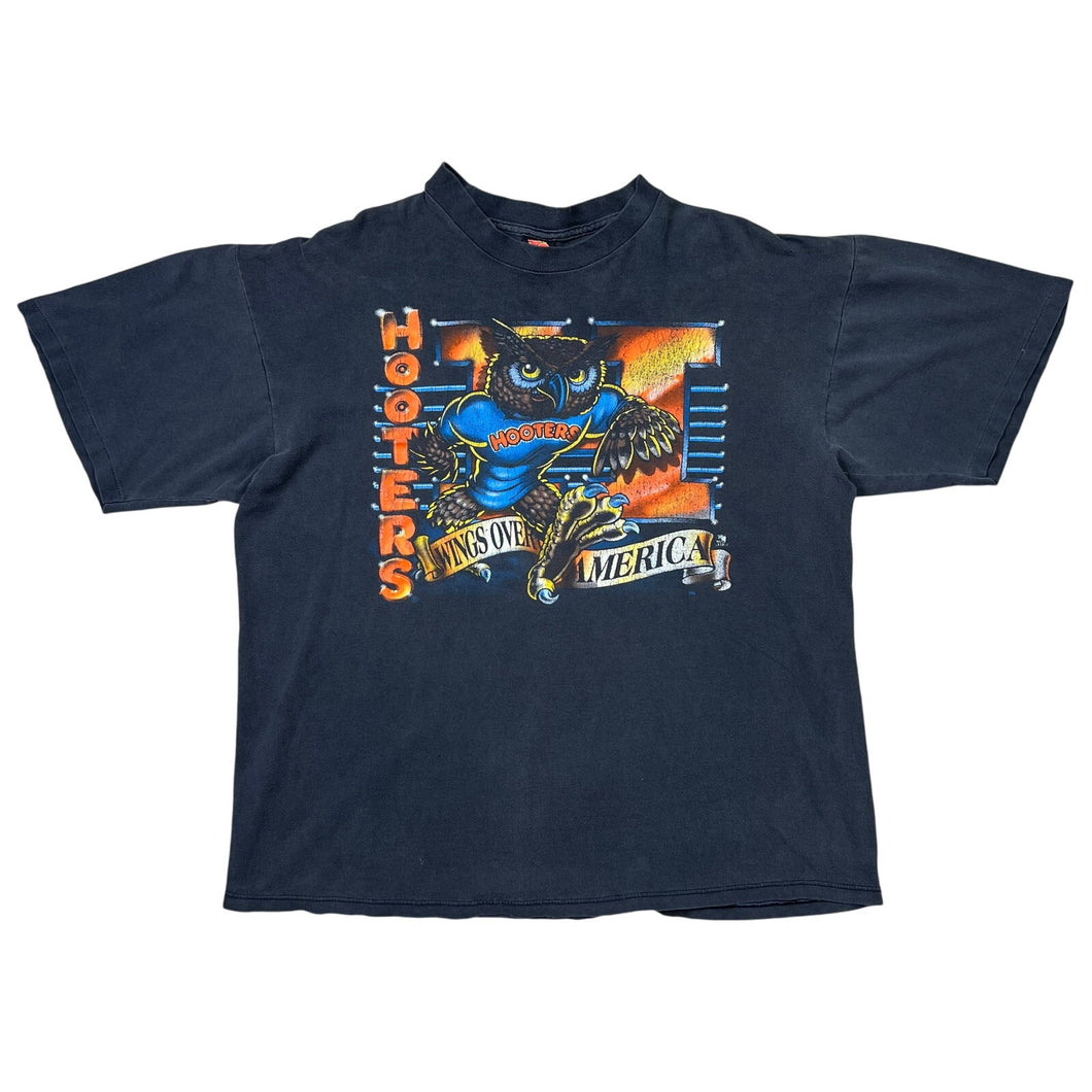 Vintage Hooters Owl Wings Over America Promo Tee
