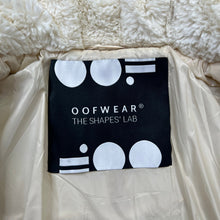 Load image into Gallery viewer, Women’s Oof Wear Eco-Sherling Quilted Nylon Shapes’ Lab Zip Up Jacket
