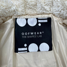 Load image into Gallery viewer, Women’s Oof Wear Eco-Sherling Quilted Nylon Shapes’ Lab Zip Up Jacket
