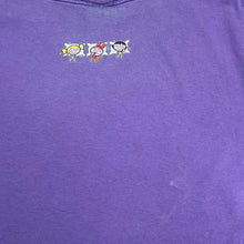 Load image into Gallery viewer, Vintage 2000 Cartoon Network Powerpuff Girls Pillow Fight TV Show Promo Tee
