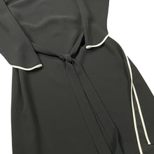 Load image into Gallery viewer, NWT Reiss Agnes Long Sleeve Contras Dress

