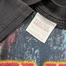 Load image into Gallery viewer, Vintage The Evil Dead Chainsaw Horror Movie Promo Tee
